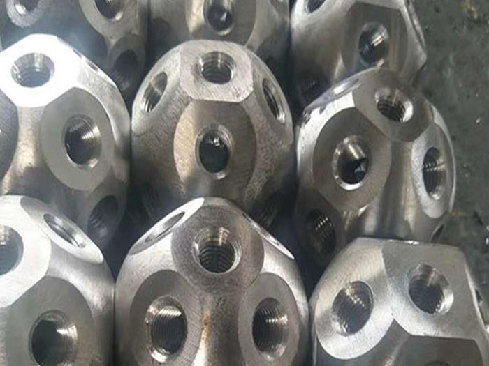 南昌螺栓球网架杆件制作